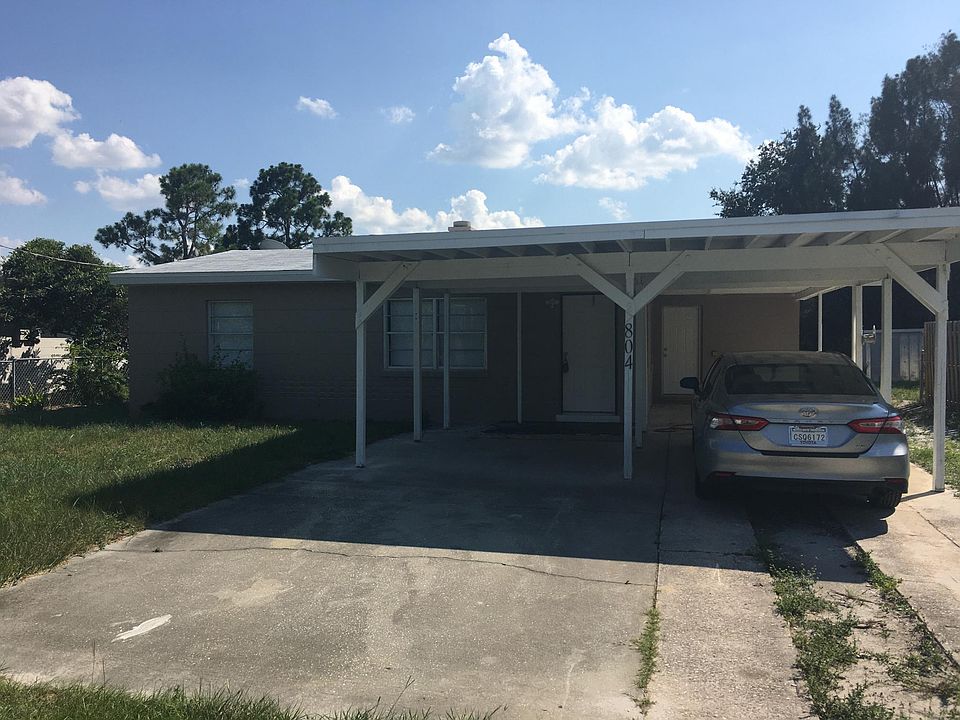 1st image of 804 Wisteria Dr
