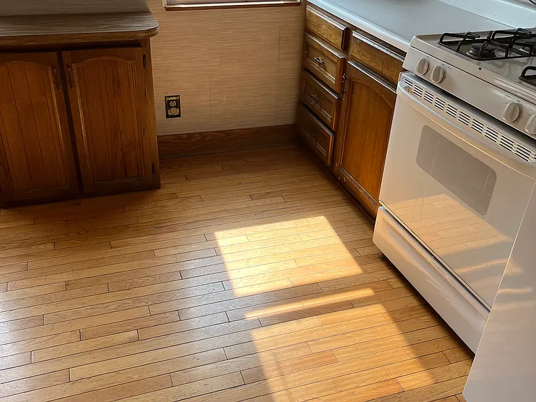 801 Avery Ave #1 — Photo 3