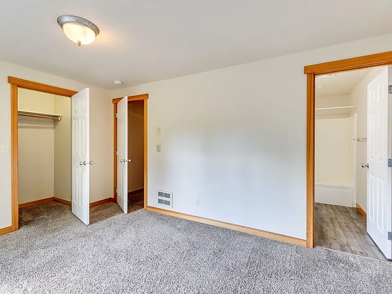 1364 Stonecress Ln NE — Photo 17