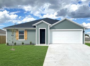 561 Mac St, Prairie Grove, AR 72753