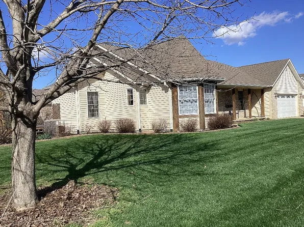 1784 Jenny Dr, Martinsville, IN 46151