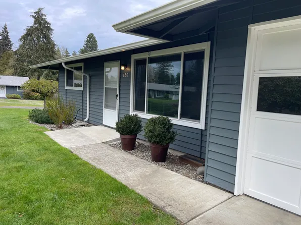 630 Shannon St, Steilacoom, WA 98388