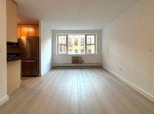 301 Elizabeth St #601, New York, NY 10012