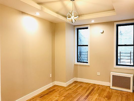 2nd image of 615 Flatbush Ave #2R