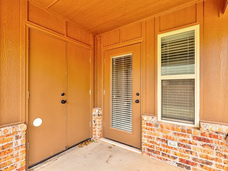8821 SW 55th St — Photo 30