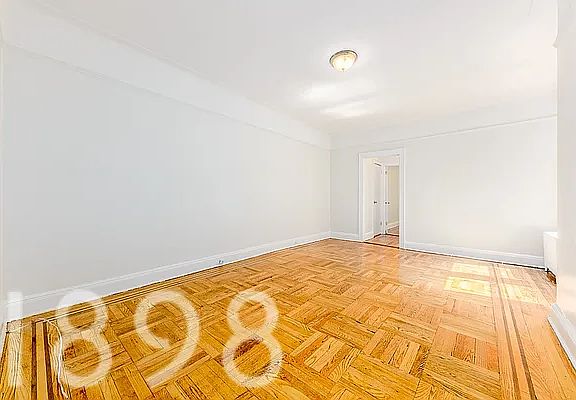 4th image of 41-41 44th St #4M