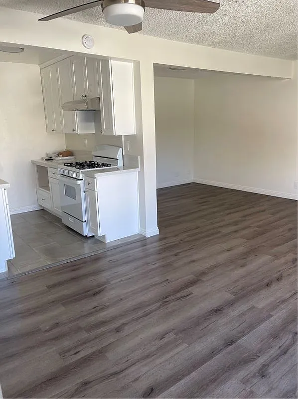 1 bed, 1.0 bath, 800 sqft, $1,895 — Photo 4
