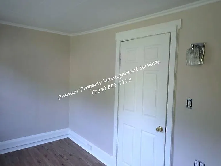 1129 Main St — Photo 10