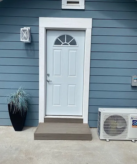 entrance door
