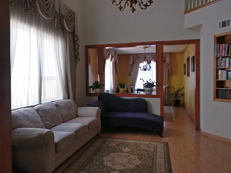 15563 Harbor Way — Photo 3
