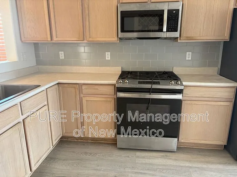 5908 Taurus Ave NW — Photo 5
