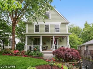 10912 Clermont Ave, Garrett Park, MD 20896