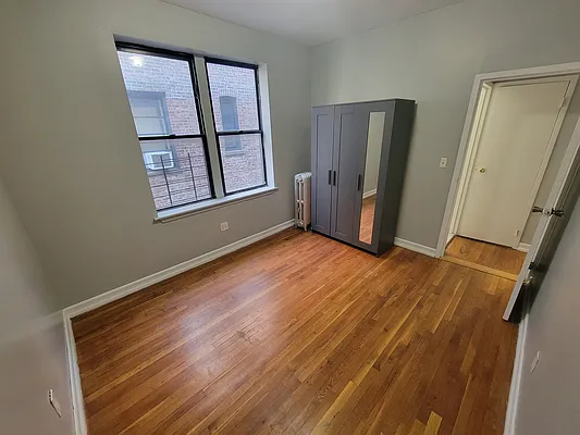 Rented by Bruma Realty LLC | media 10