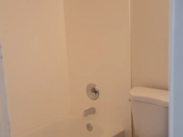 15601 N 27th St #28 — Photo 10