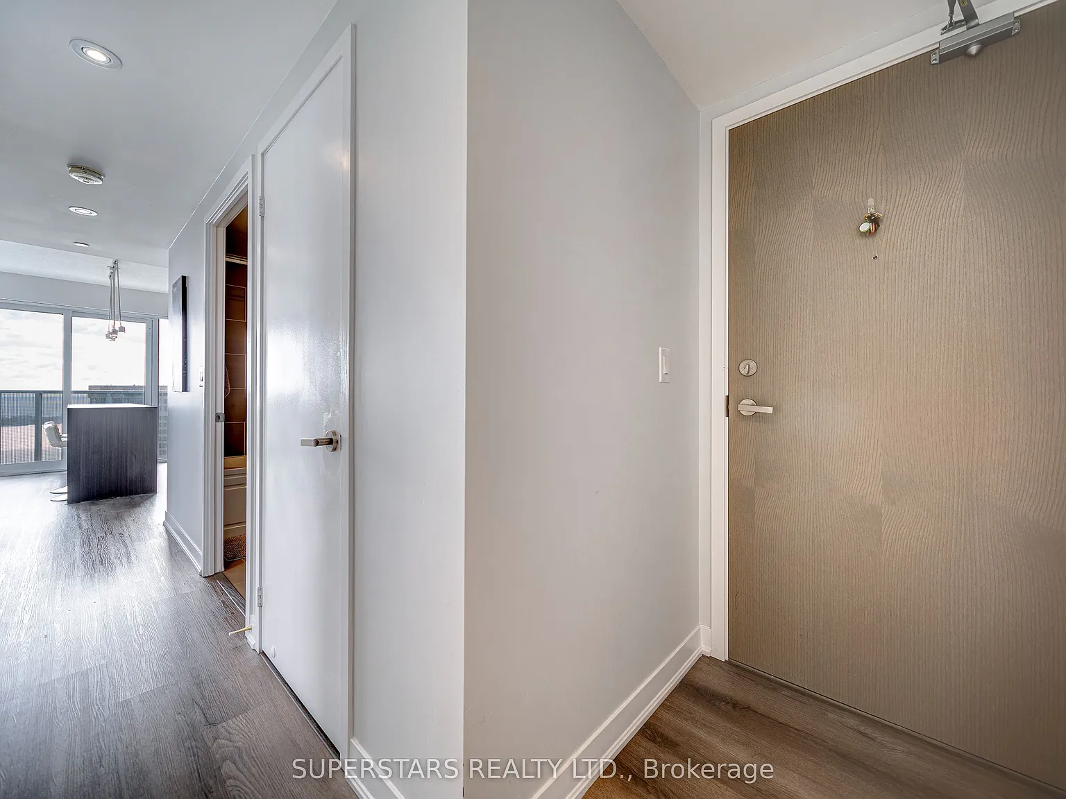 2 bed, $2,900 — Photo 4