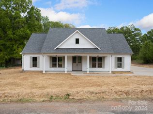 128 Ll Harwell Rd, Gastonia, NC 28056