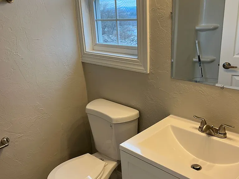 Salem Run Apartments - Phase 1 — Photo 53