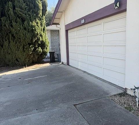 4th image of 216 Tolin Ct