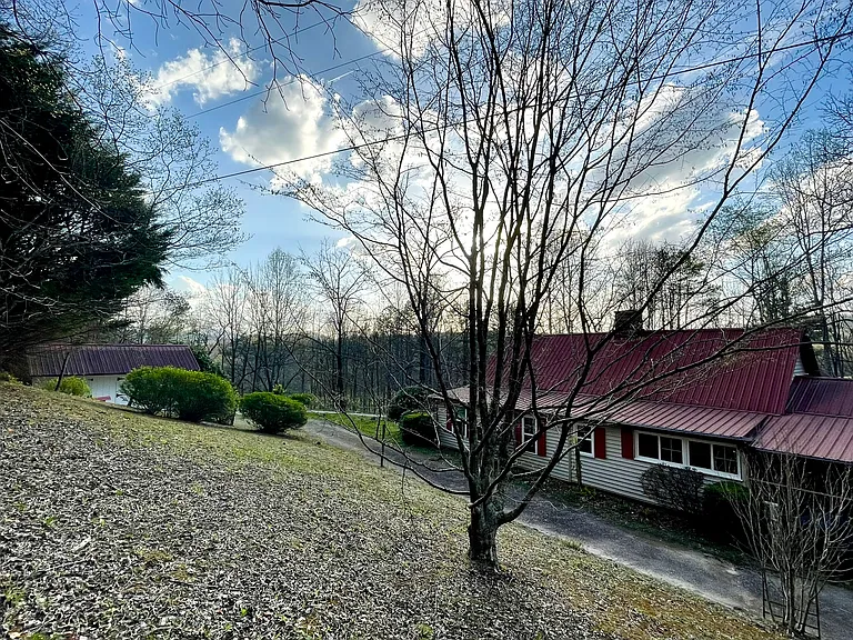 926 Lower Trackrock Rd — Photo 14