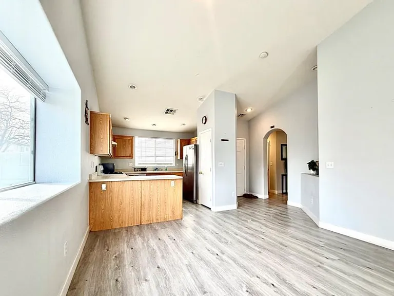 3340 Strawberry Roan Rd — Photo 2