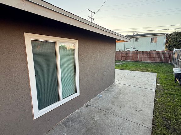 2nd image of 1407 Martin Luther King Jr Ave