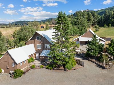2174 Upper Peoh Point Road, Cle Elum, WA, 98922
