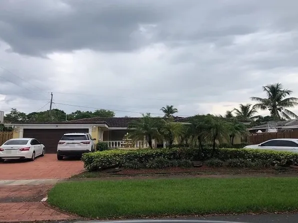 380 SW 55th Ave, Plantation, FL 33317