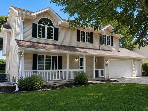 4803 Fieldstone Dr, West Des Moines, IA 50265