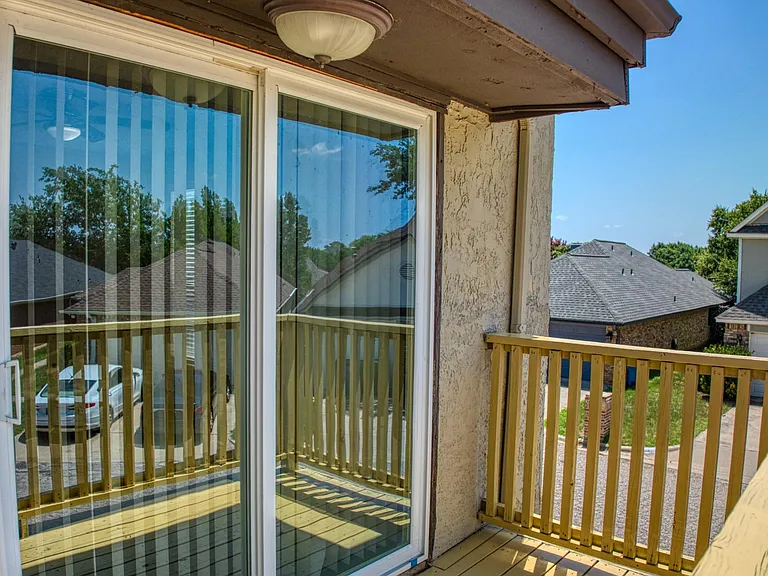 707 Harbour Town Dr #1 — Photo 40