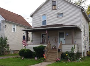 130 W Filbert St, East Rochester, NY 14445