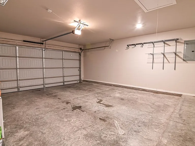 6914 Outlaw Ct — Photo 22