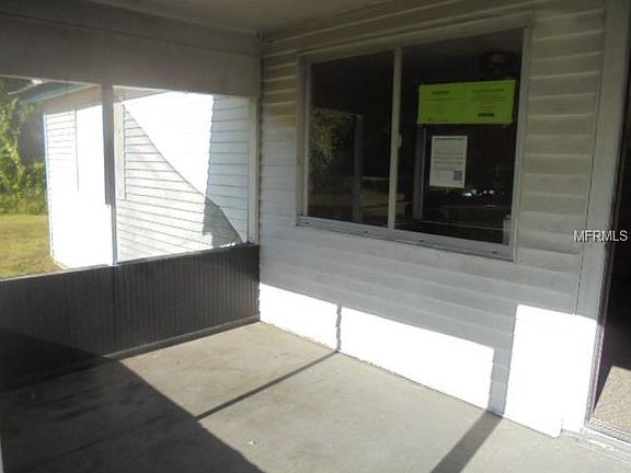 2nd image of 3834 La Salle Ave