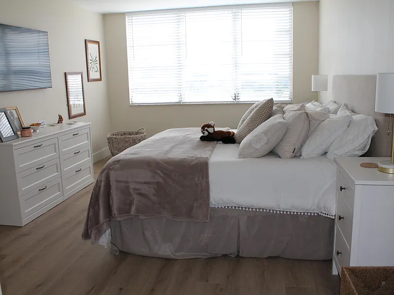 3520 Oaks Way #607 — Photo 23