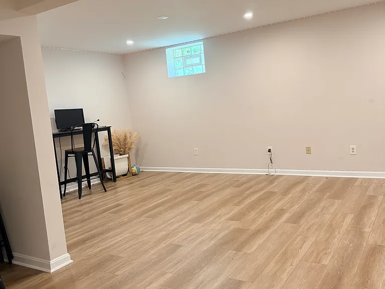 13699 Southernwood Ct — Photo 27