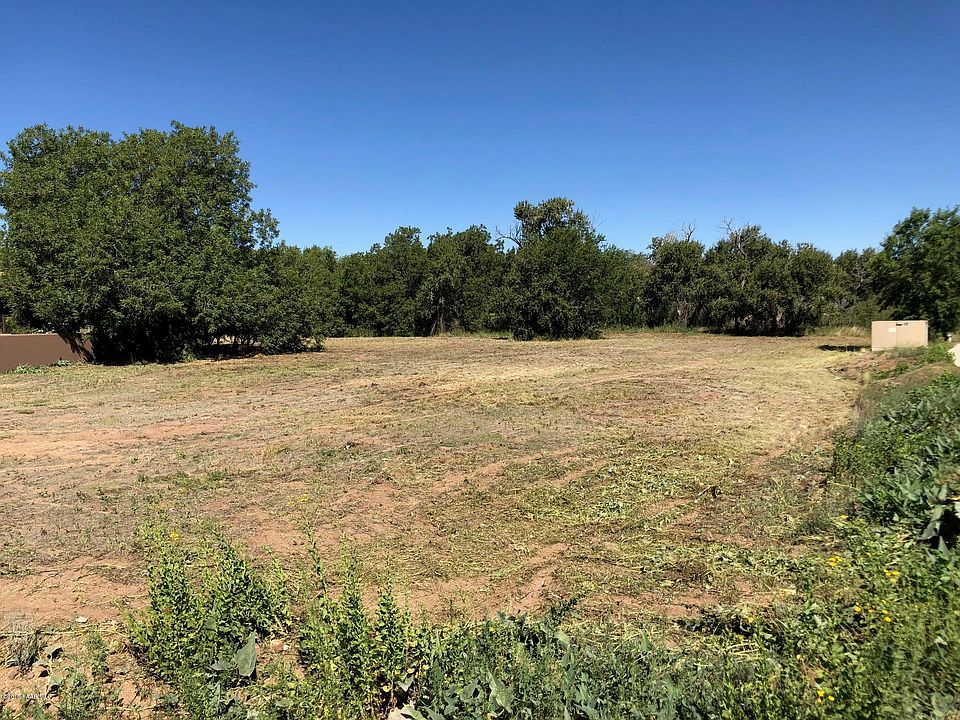 1st image of 3265 Clearwater Dr