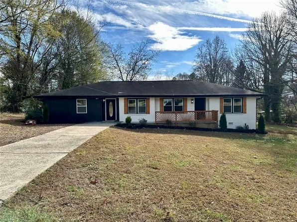 656 Moon Rd, Lawrenceville, GA 30046