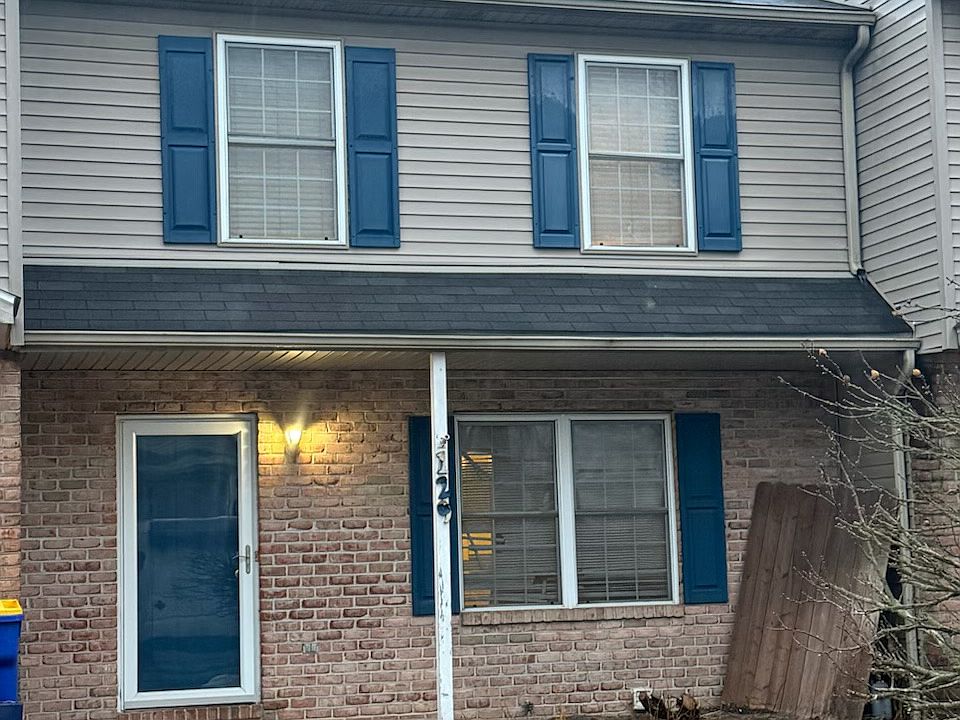 1st image of 129 S Race St