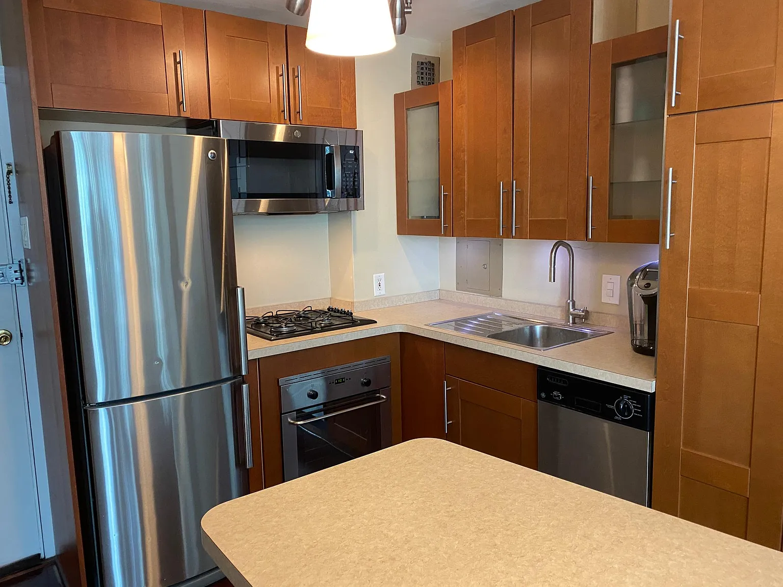 Studio, 466 sqft, $1,545 — Photo 3