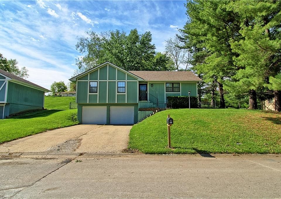 1st image of 3302 Primrose Ln