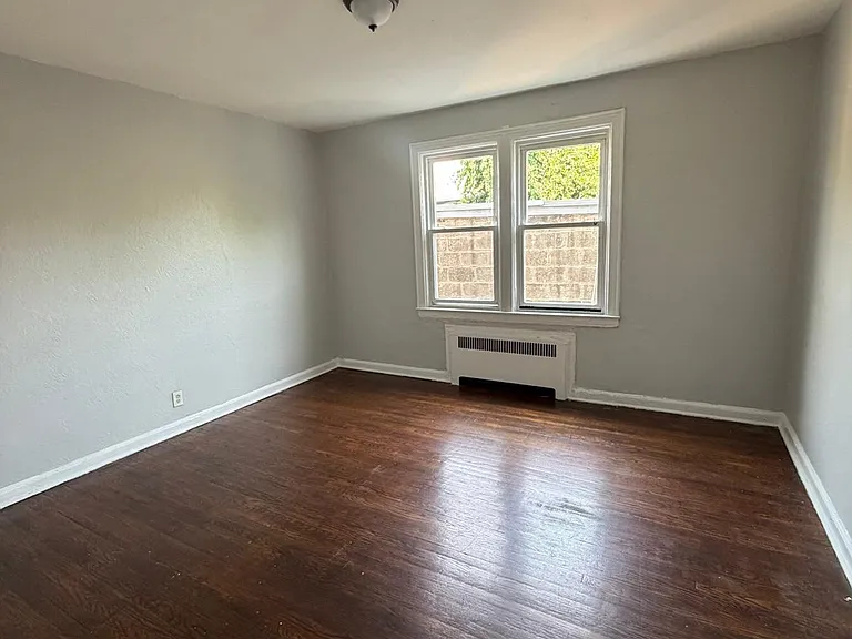 351 Wainwright St #1L — Photo 6