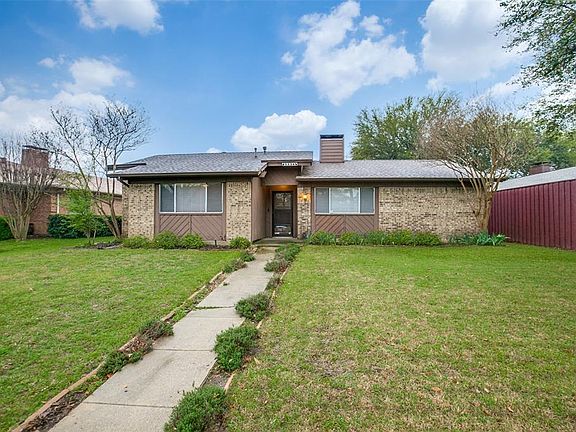 2nd image of 1138 Southwestern Dr