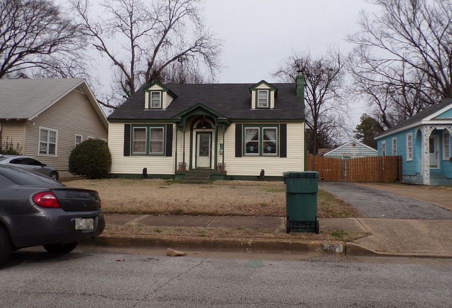 1st image of 2674 Lowell Ave