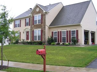 14 Lower Way Rd, Easton, PA 18045