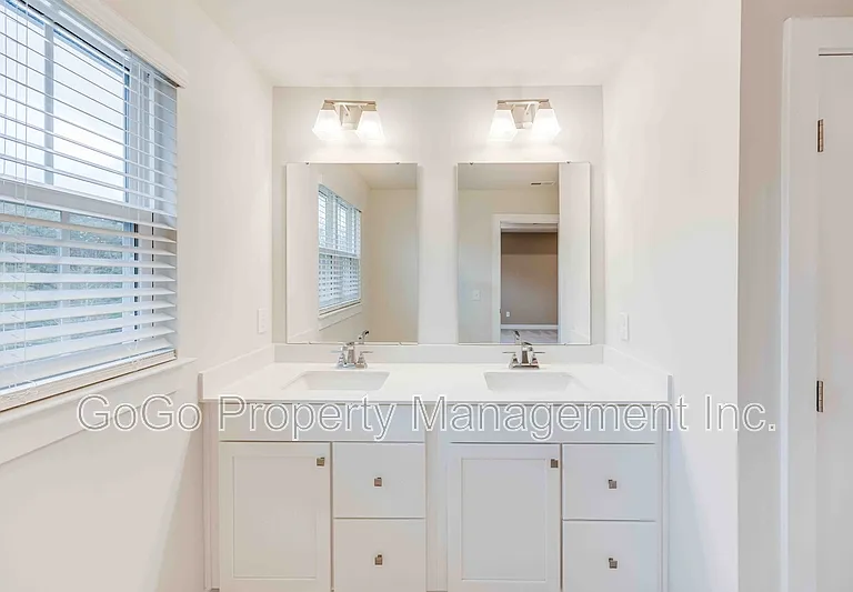 317 Wyandot Way — Photo 15