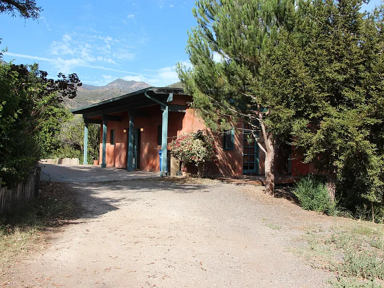 San Marcos Pass Rd — Photo 2