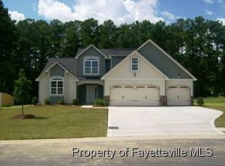 2806 Truewinds Dr, Fayetteville, NC 28306