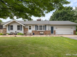 4757 Fruit Ridge Ave NW, Grand Rapids, MI 49544