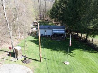 481 Twin Oaks Rd, Polk, PA 16342