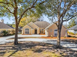 205 Monticello Dr, Kingsland, GA 31548
