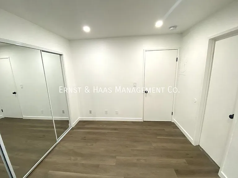 6673 Hammond Ave #G — Photo 8